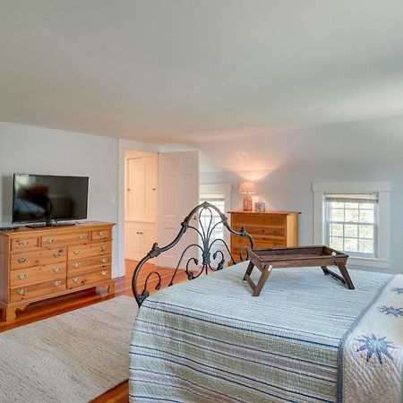 Charming Cape Cod Home Less Than 1 Mi To Ocean And Marina! Barnstable Zewnętrze zdjęcie