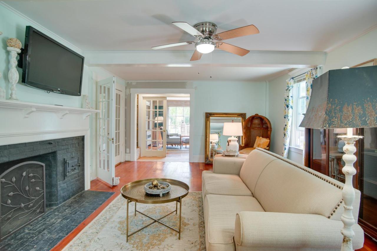 Charming Cape Cod Home Less Than 1 Mi To Ocean And Marina! Barnstable Zewnętrze zdjęcie