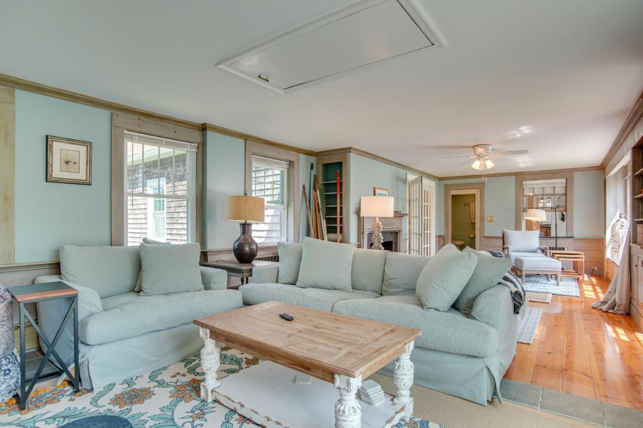 Charming Cape Cod Home Less Than 1 Mi To Ocean And Marina! Barnstable Zewnętrze zdjęcie