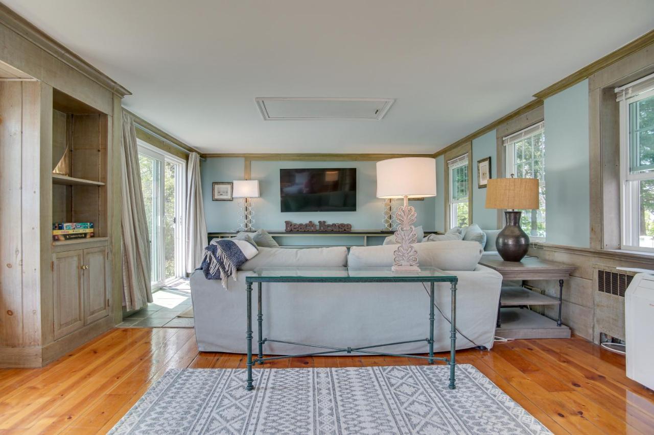 Charming Cape Cod Home Less Than 1 Mi To Ocean And Marina! Barnstable Zewnętrze zdjęcie